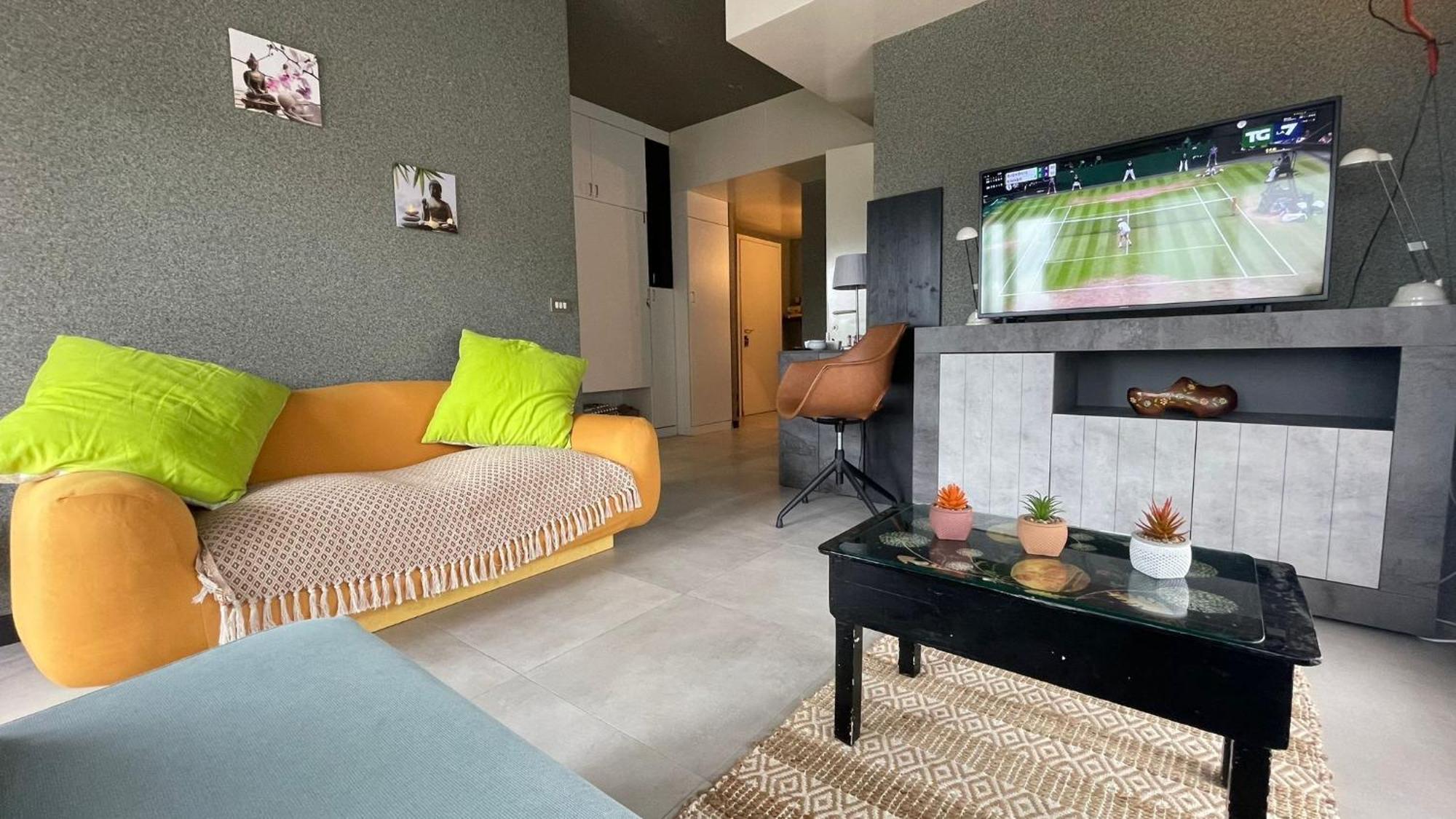 Lake View Apartment Lovely Atmosphere Dagnente ภายนอก รูปภาพ